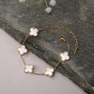 SALVE Clover Anti Tarnish Bracelet for Women Stylish | Stainless Steel Bracelet for Woman | Fashion Jewellery for Women Aesthetic Accessories for Girls Chain Bracelet Gold